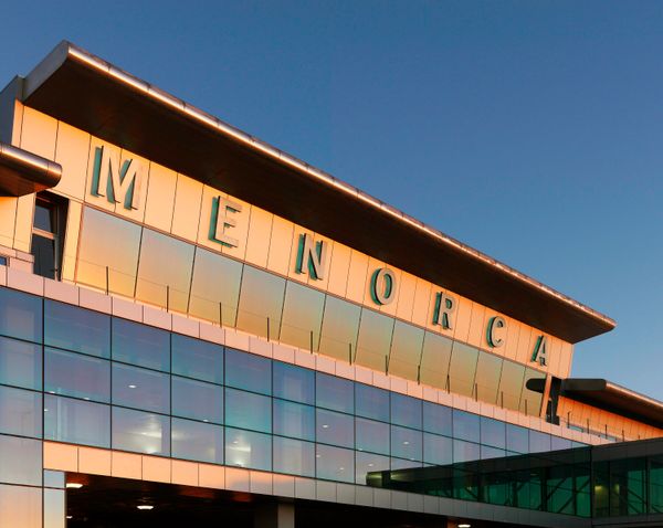 Location de voiture à l’aéroport de Minorque
